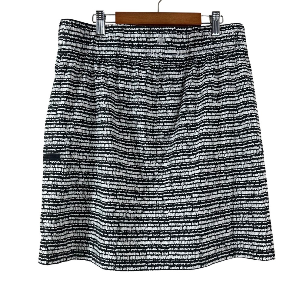 T by Talbots Womens MP Black White Striped Athletic Skort Cargo Pockets - Picture 4 of 10